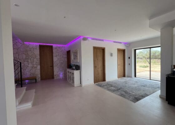 6 bedroom Finca/Country House for rent in Santanyi with pool - € 8,500 (Ref: 9411492)