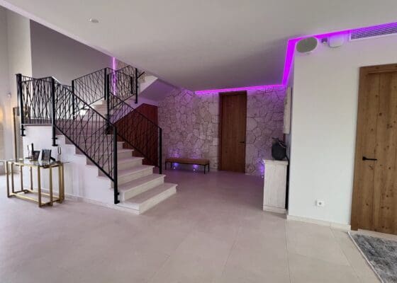 6 bedroom Finca/Country House for rent in Santanyi with pool - € 8,500 (Ref: 9411492)