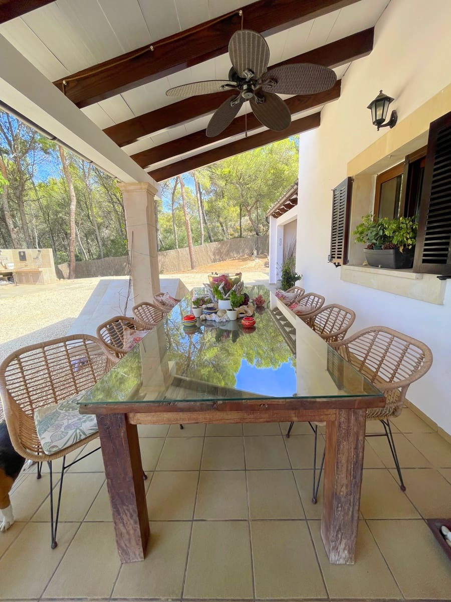 5 bedroom Finca/Country House for sale in Calvia with pool garage - € 2,170,000 (Ref: 9411499)