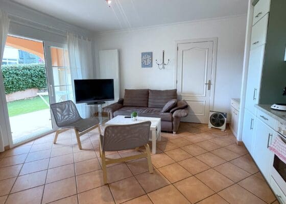 5 bedroom Apartment for sale in Peguera / Paguera with pool - € 890,000 (Ref: 9411501)