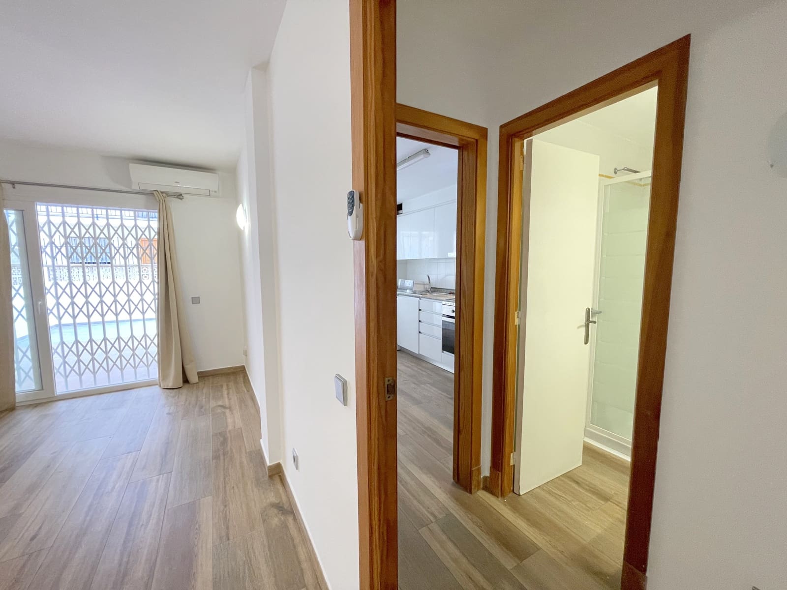 2 bedroom Apartment for rent in Santa Ponsa with garage - € 1,000 (Ref: 9411509)