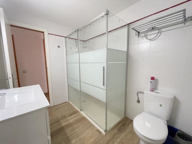 2 bedroom Apartment for rent in Santa Ponsa, Calvià with garage - € 1,000 (Ref: 9411509)