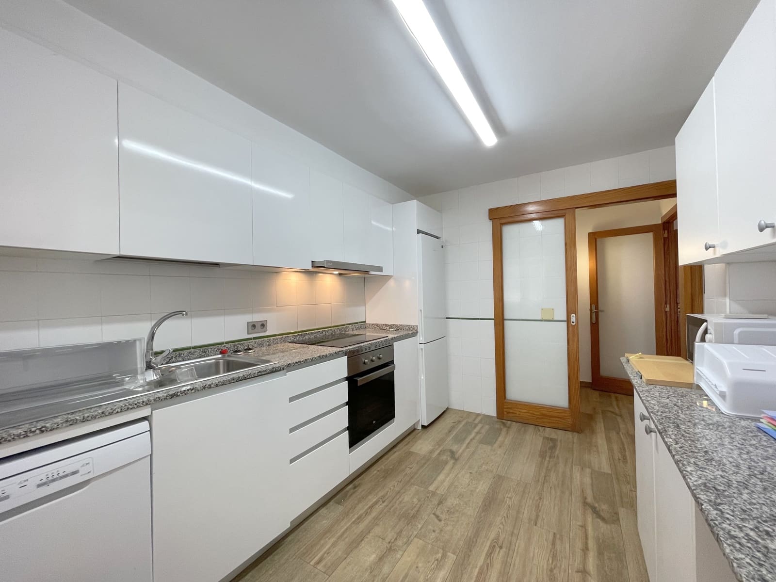 2 bedroom Apartment for rent in Santa Ponsa with garage - € 1,000 (Ref: 9411509)