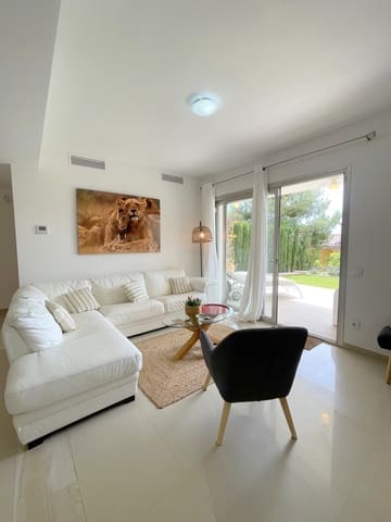 4 bedroom Apartment for rent in Cala Vinyes / Cala Vinyas / Cala Viñas, Calvià with pool - € 3,950 (Ref: 9413224)