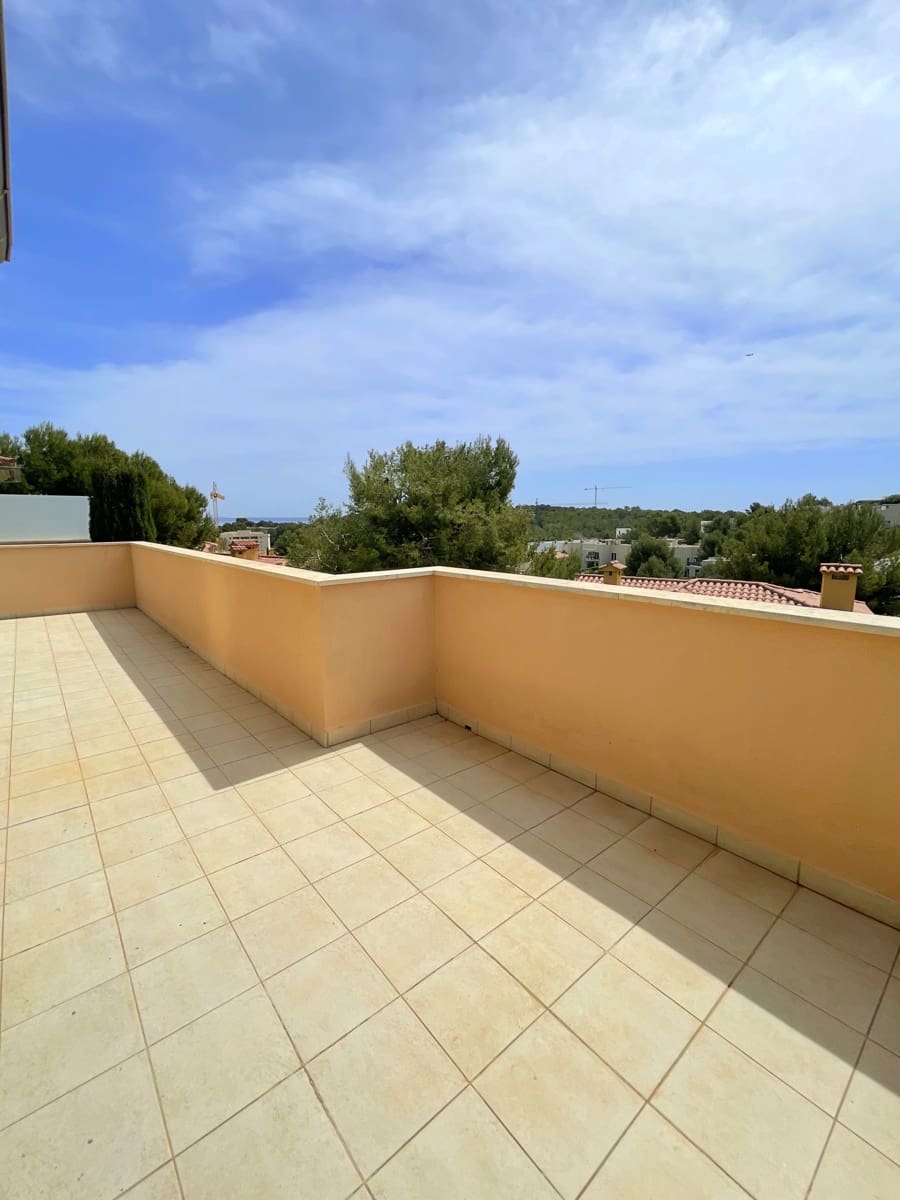 4 bedroom Apartment for rent in Cala Vinyes / Cala Vinyas / Cala Vinas with pool - € 3,950 (Ref: 9413224)