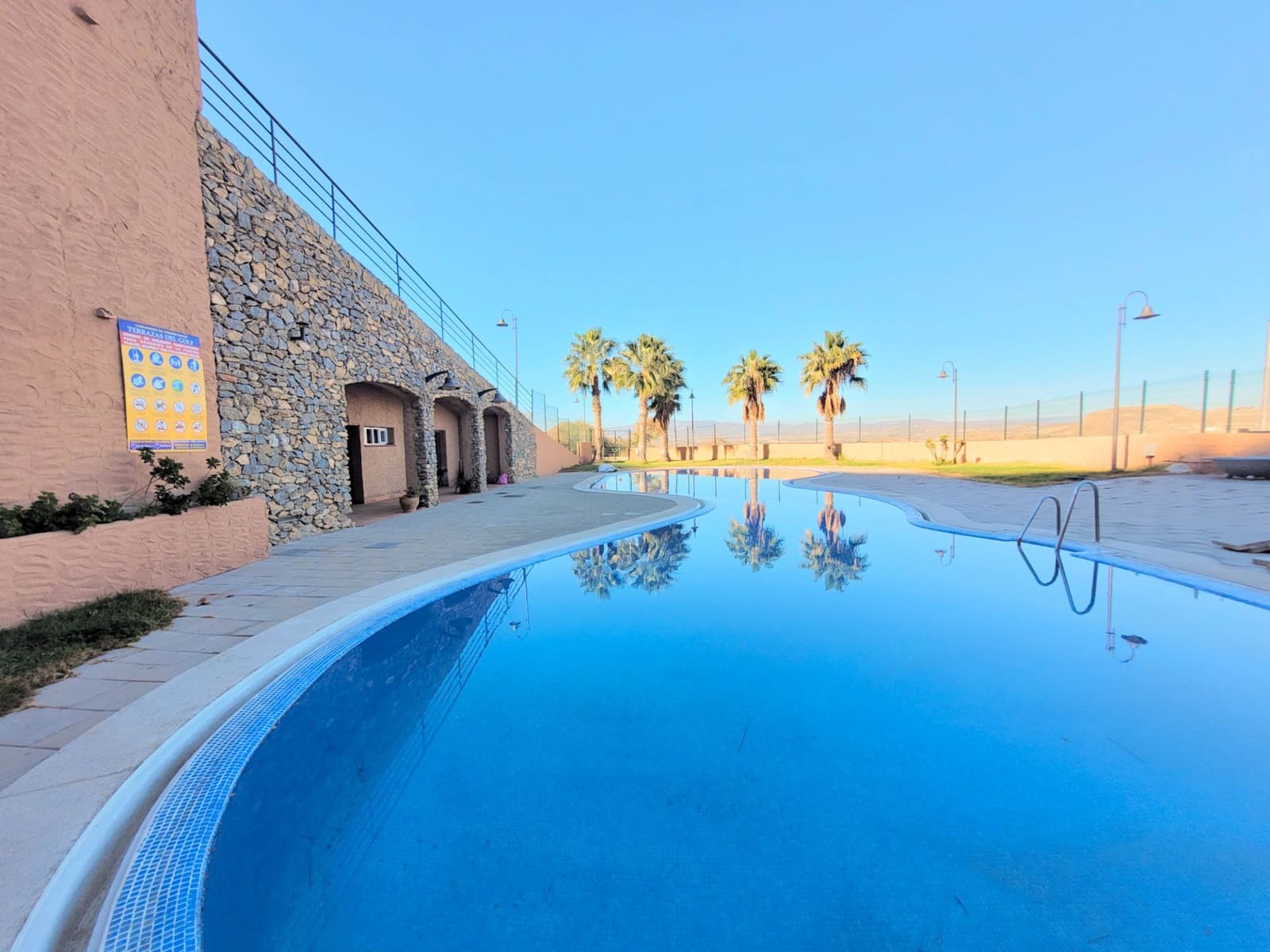 2 Zimmer Apartment zu verkaufen in Mojacar mit Pool - 175.000 € (Ref: 8780683)