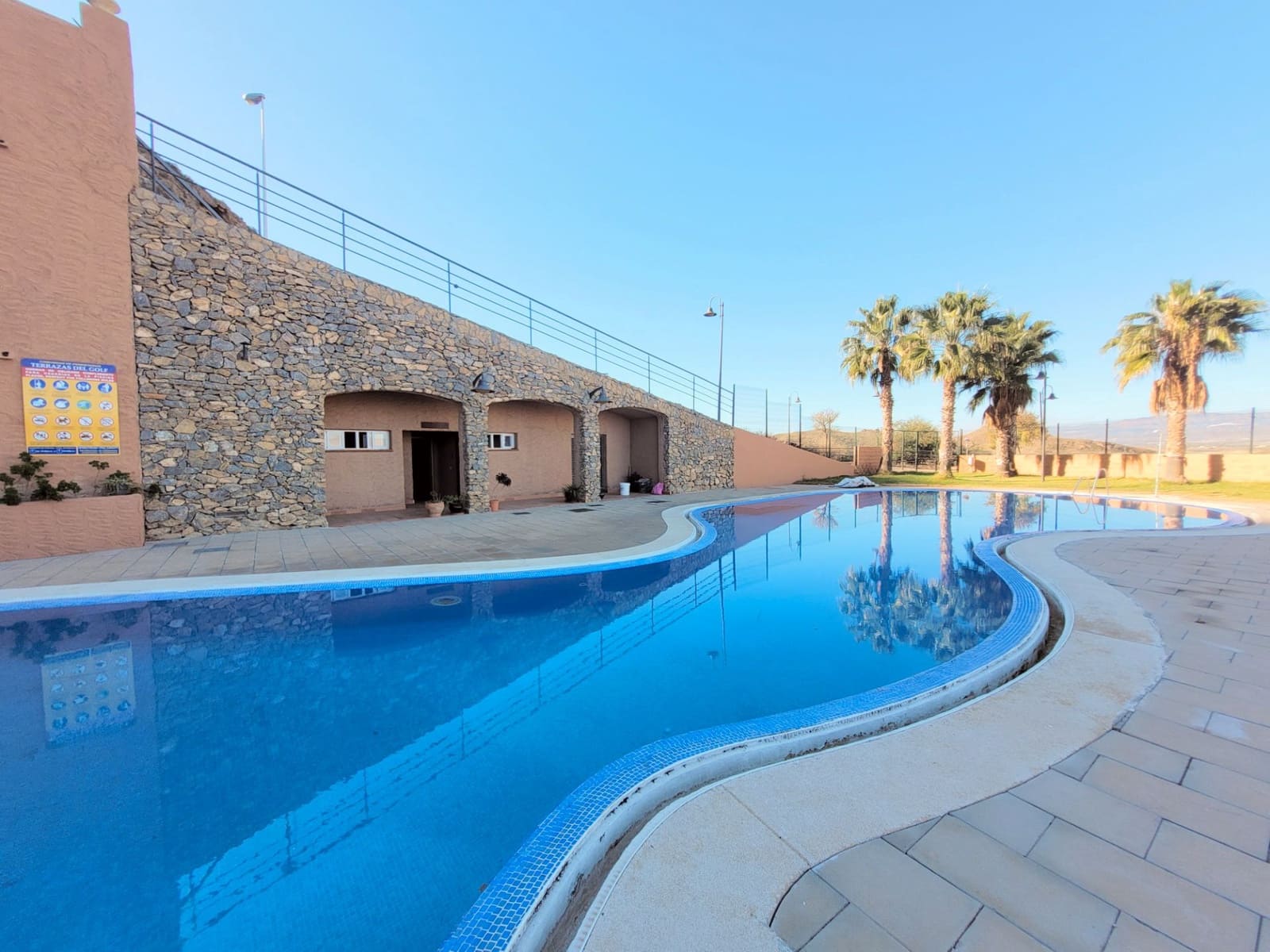 2 Zimmer Apartment zu verkaufen in Mojacar mit Pool - 175.000 € (Ref: 8780683)