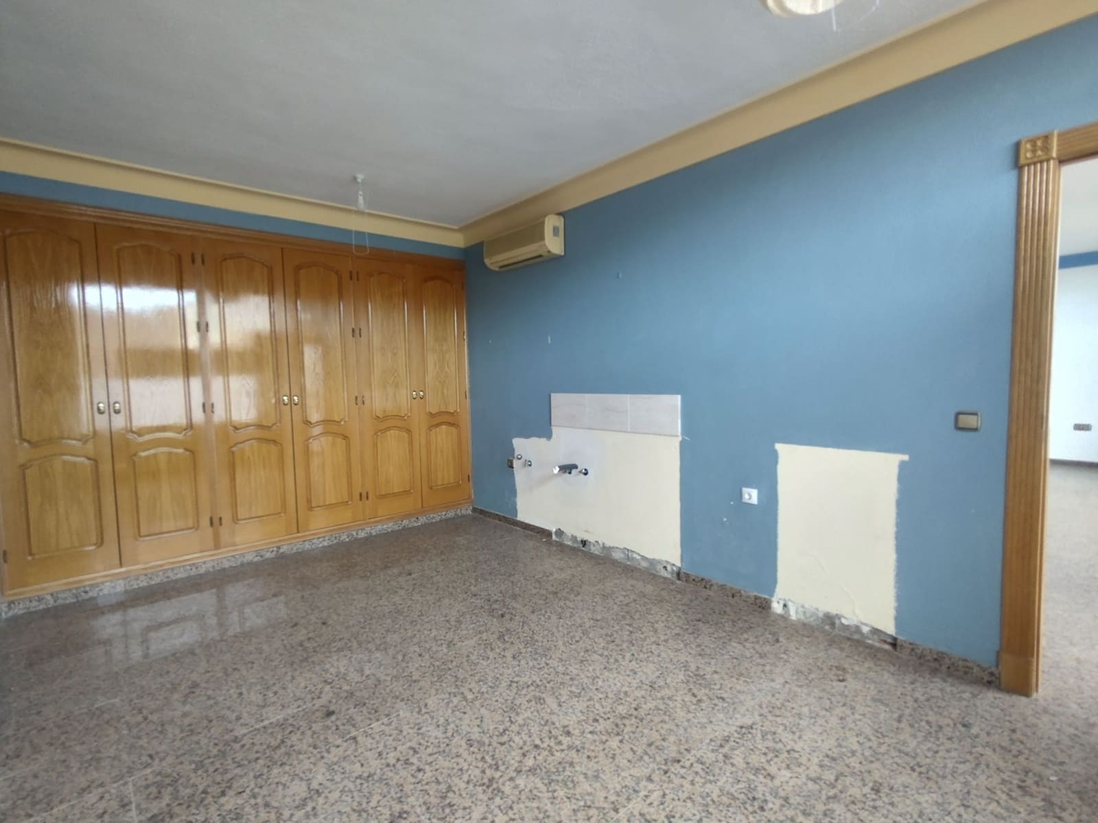 Kommersiell til salgs i Huercal-Overa - € 76 000 (Ref: 8822737)