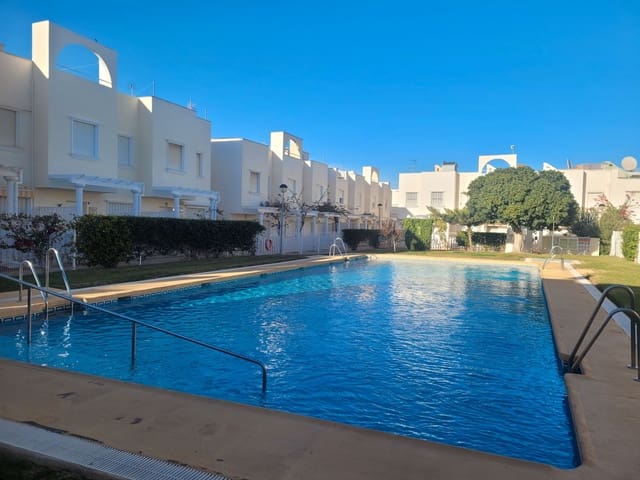 Casa de 3 habitaciones en Las Marinas - Pueblo Laguna, Vera en venta con piscina - 207.200 € (Ref: 9469943)