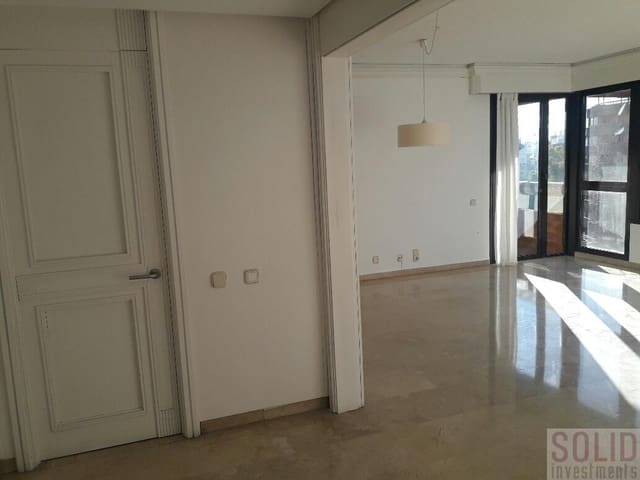 4 sypialnia Mieszkanie do wynajęcia w Exposicio, Miasto Walencja - 2 500 € (Ref: 4319520)