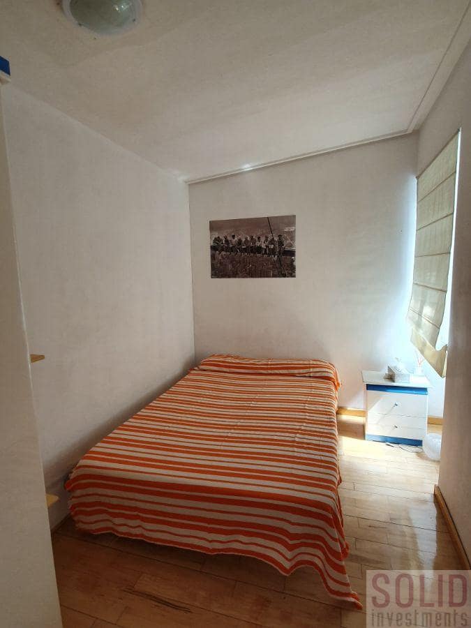 3 quarto Apartamento para arrendar em Valencia cidade - 1 700 € (Ref: 5458982)