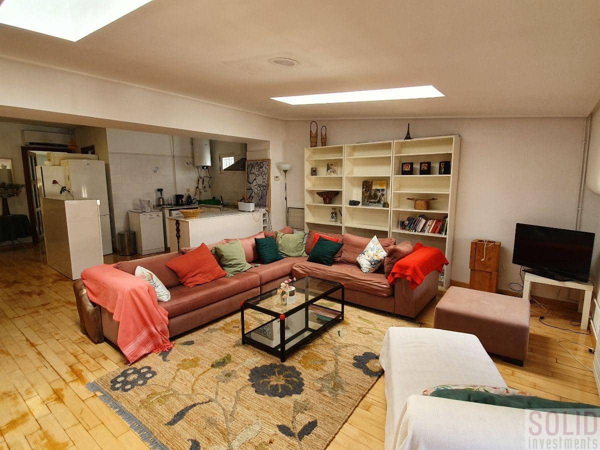 3 quarto Apartamento para arrendar em Valencia cidade - 1 700 € (Ref: 5458982)