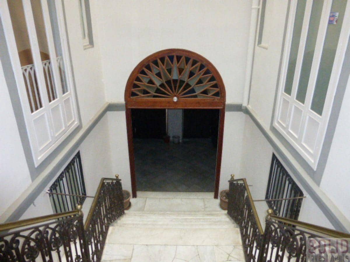 3 quarto Apartamento para arrendar em Valencia cidade - 1 700 € (Ref: 5458982)