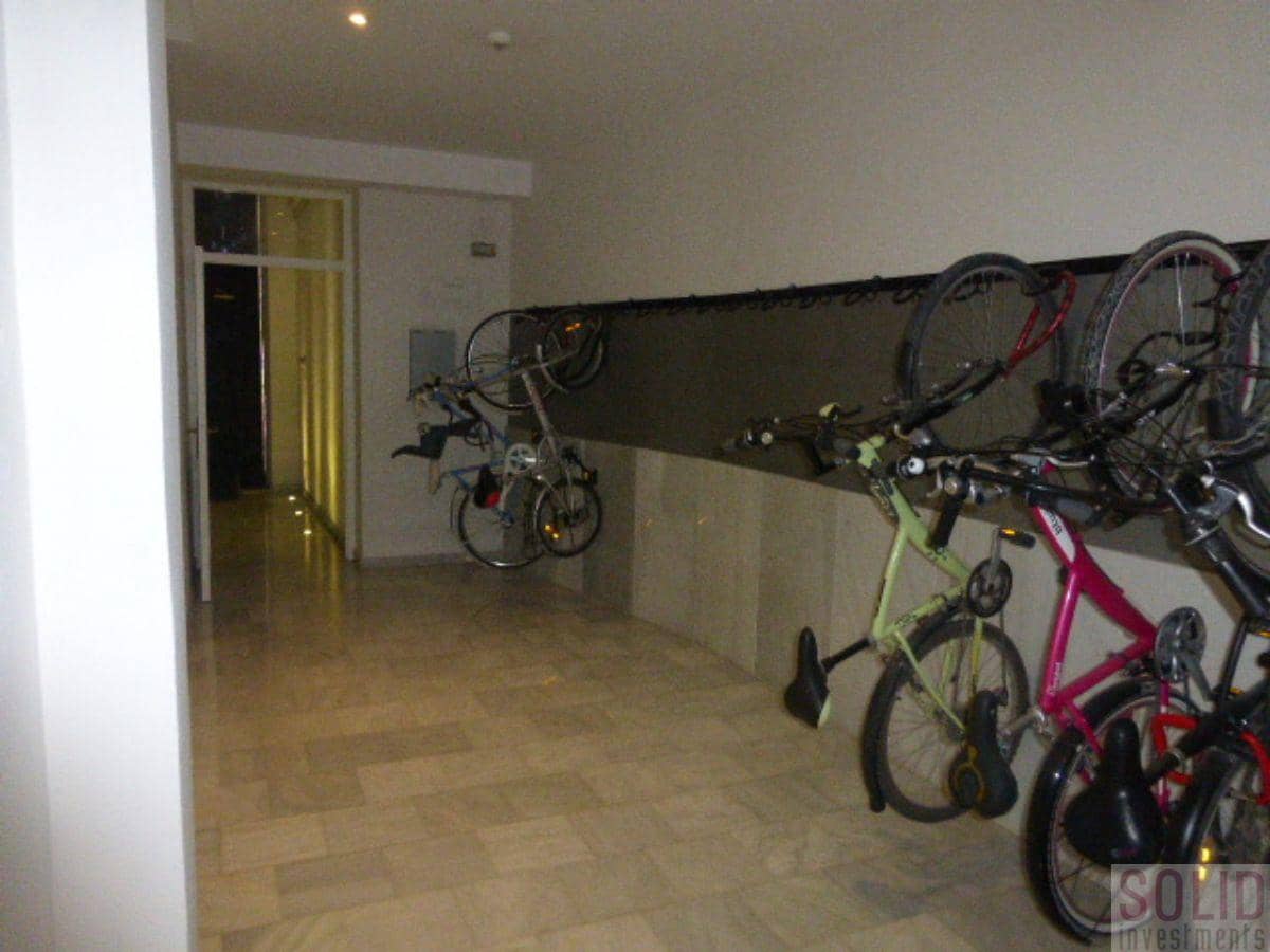3 quarto Apartamento para arrendar em Valencia cidade - 1 700 € (Ref: 5458982)