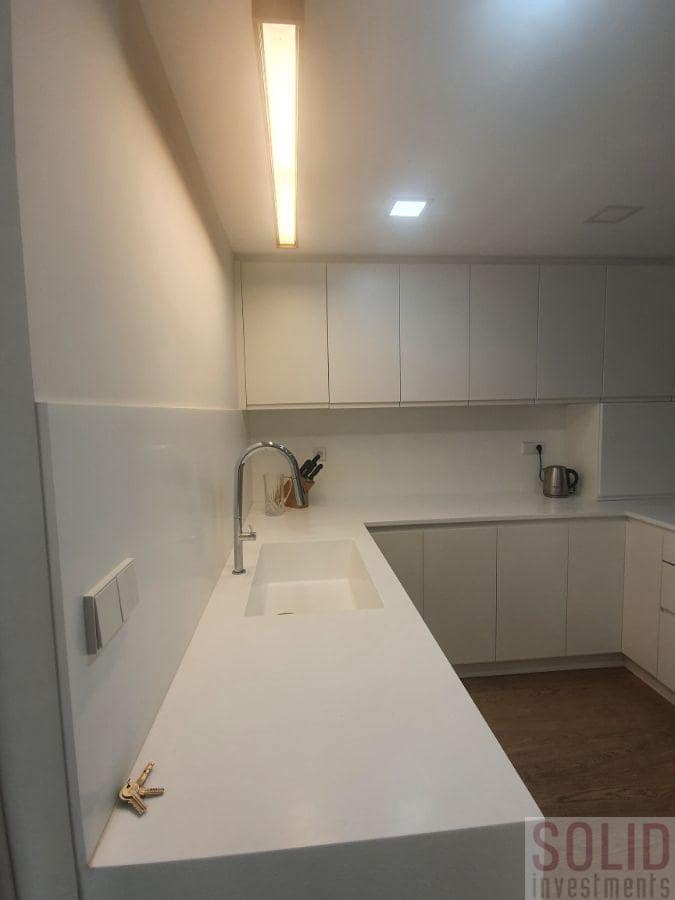 4 sovrum Lägenhet att hyra i Valencia stad - 4 500 € (Ref: 6565015)