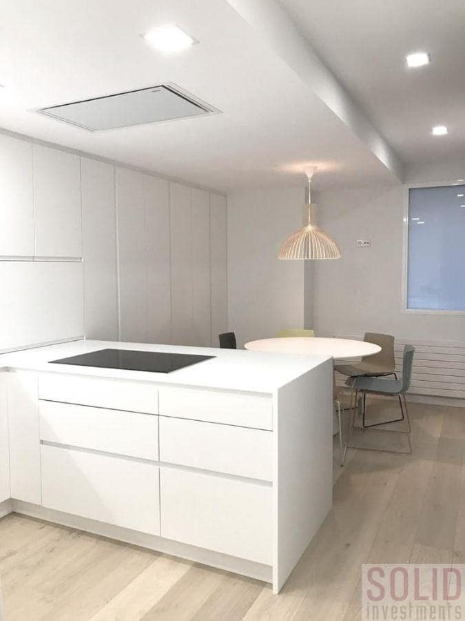 4 sovrum Lägenhet att hyra i Valencia stad - 4 500 € (Ref: 6565015)