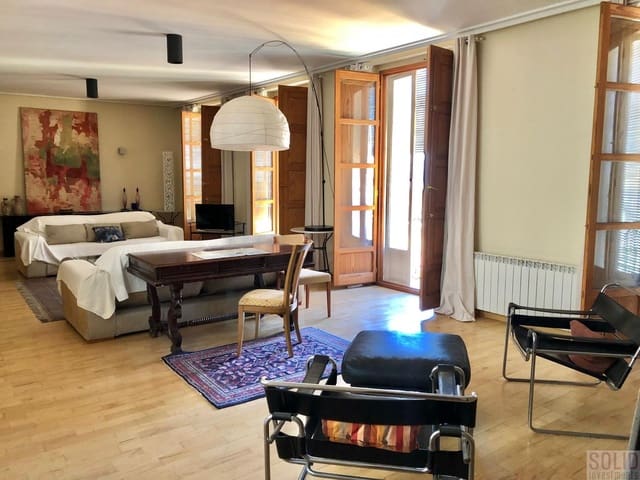 1 sypialnia Mieszkanie do wynajęcia w La Seu, Miasto Walencja - 2 000 € (Ref: 7157408)
