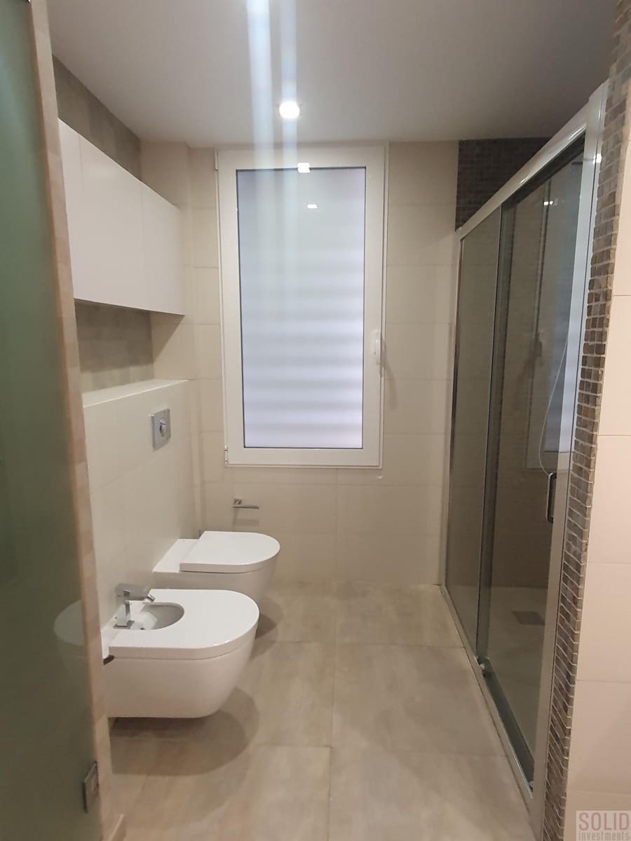 4 Zimmer Wohnung zu vermieten in Valencia Stadt mit Garage - 3.300 € (Ref: 7468291)