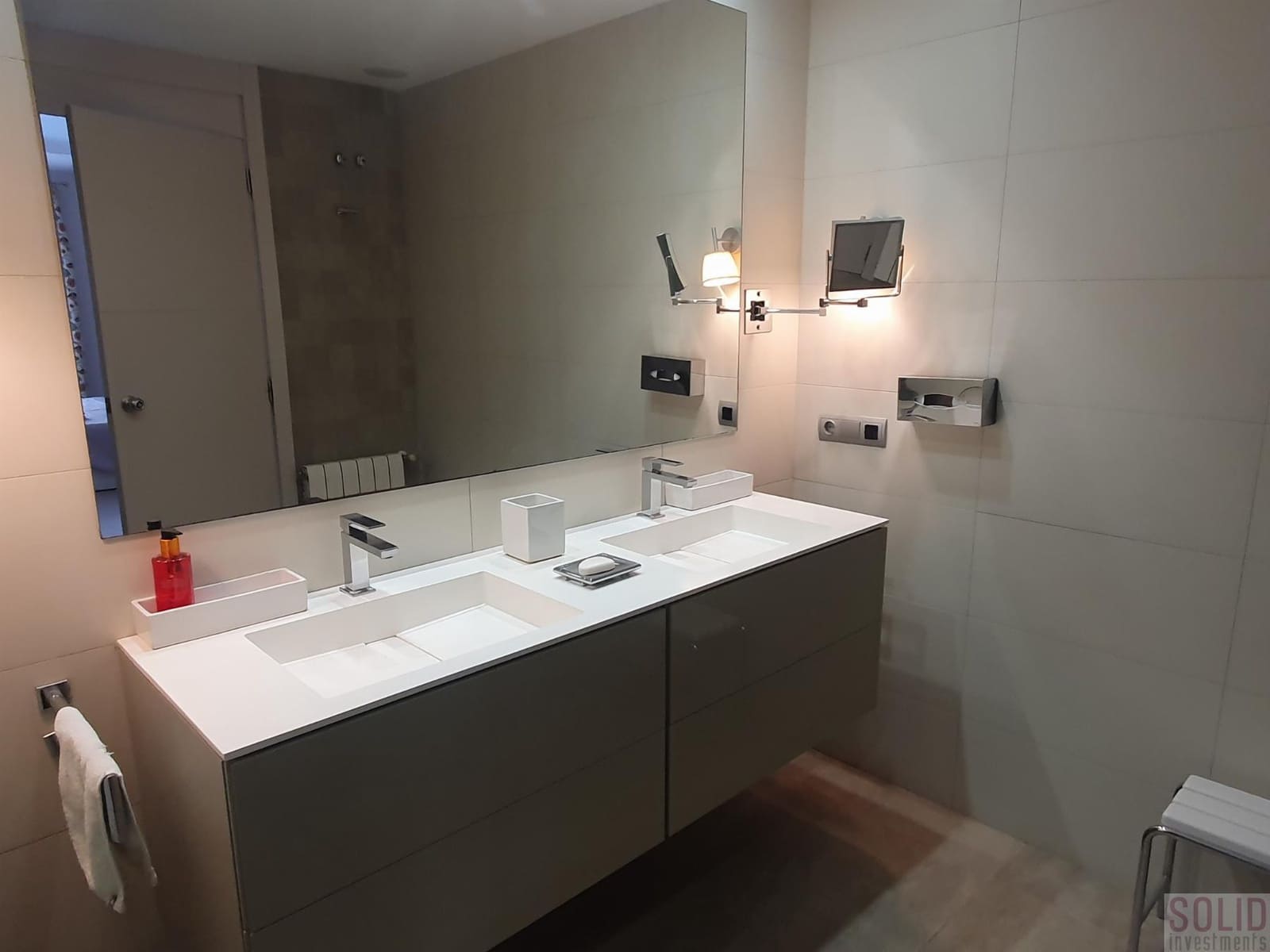 4 Zimmer Wohnung zu vermieten in Valencia Stadt mit Garage - 3.300 € (Ref: 7468291)