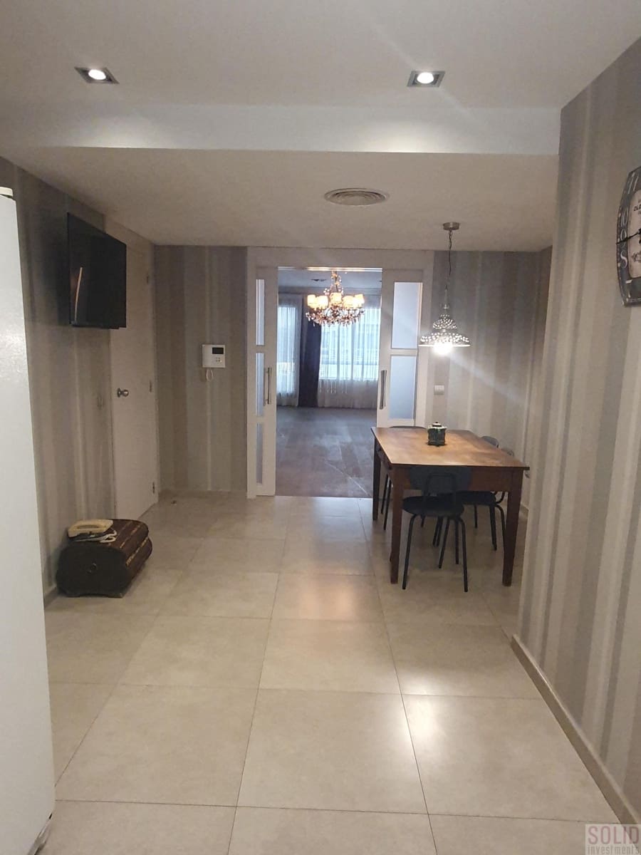 4 Zimmer Wohnung zu vermieten in Valencia Stadt mit Garage - 3.300 € (Ref: 7468291)