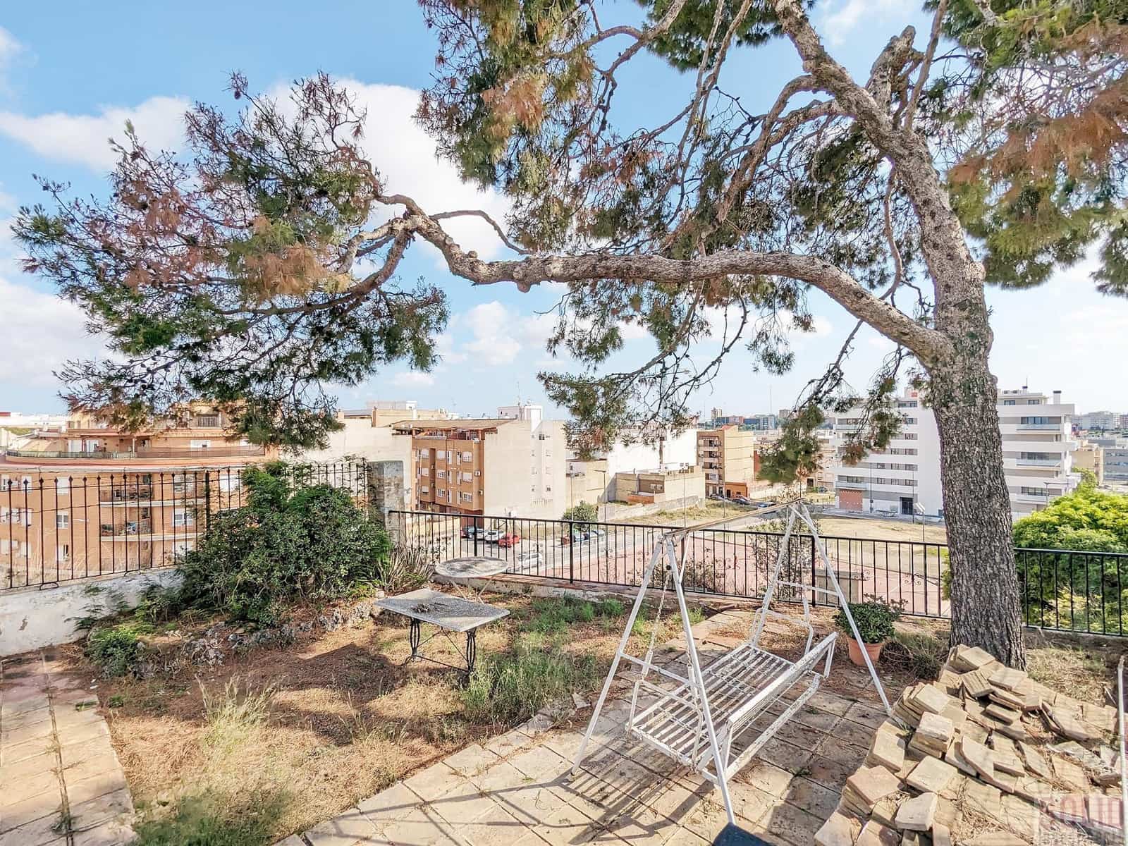 4 sypialnia Willa na sprzedaż w Godella z garażem - 690 000 € (Ref: 7684082)