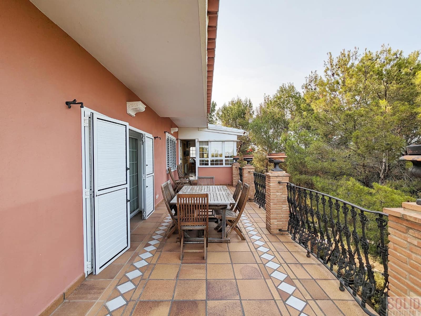 6 soverom Villa til salgs i Chiva med garasje - € 890 000 (Ref: 7686767)