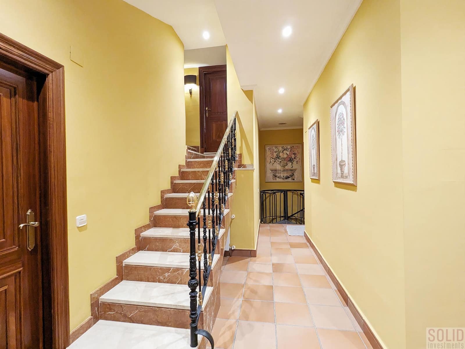 6 soverom Villa til salgs i Chiva med garasje - € 890 000 (Ref: 7686767)