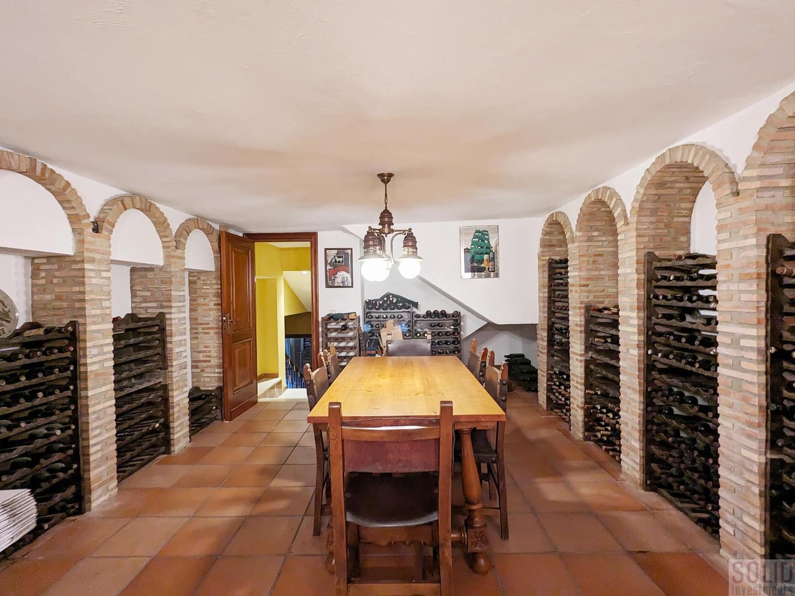 6 soverom Villa til salgs i Chiva med garasje - € 890 000 (Ref: 7686767)