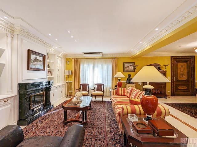 6 soverom Villa til salgs i Chiva med garasje - € 890 000 (Ref: 7686767)