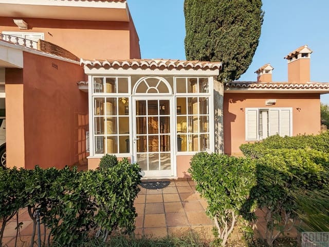 6 soverom Villa til salgs i Chiva med garasje - € 890 000 (Ref: 7686767)