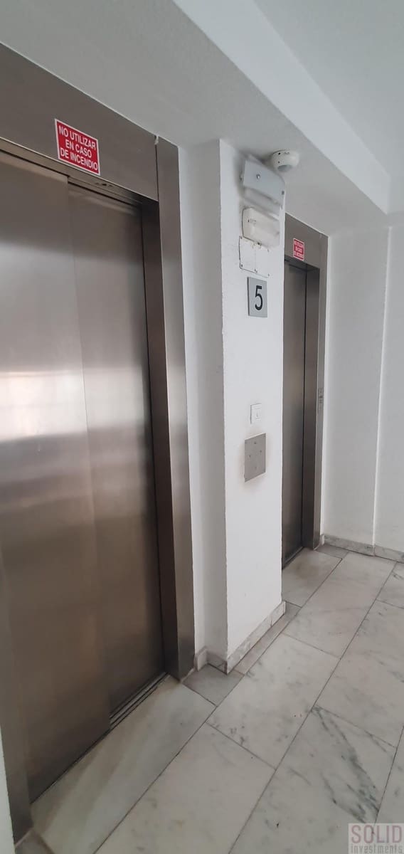 6 soveværelse Kontor til leje i Valencia by - € 4.385 (Ref: 7783129)