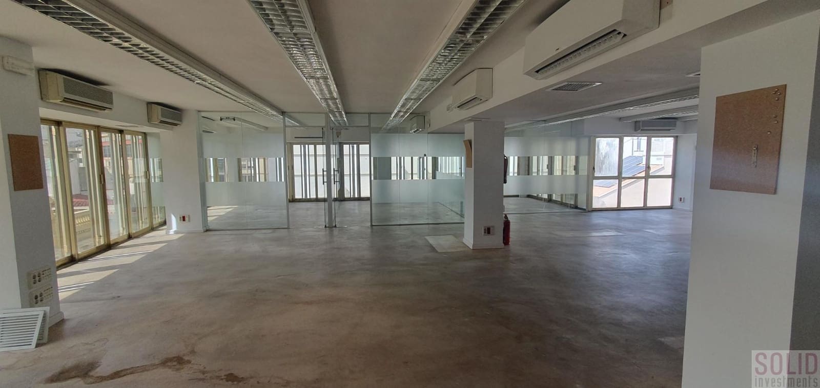 6 soveværelse Kontor til leje i Valencia by - € 4.385 (Ref: 7783129)