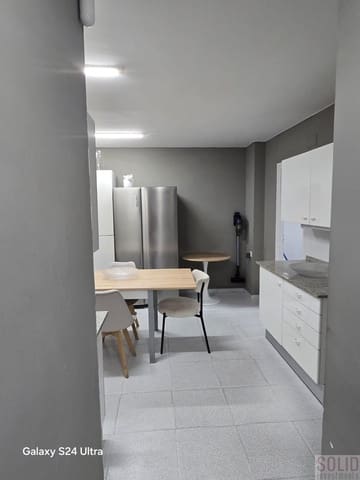 3 sovrum Lägenhet att hyra i El Pla del Remei, Valencia stad med garage - 2 200 € (Ref: 7996795)