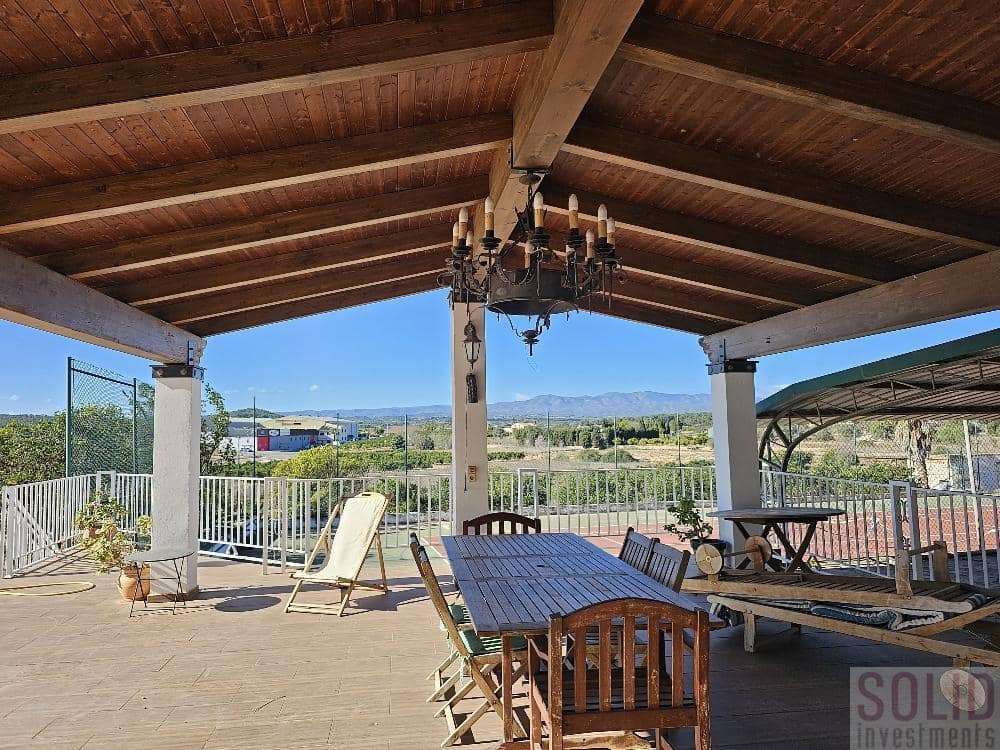 9 sypialnia Willa na sprzedaż w Vilamarxant / Villamarchante z basenem garażem - 560 000 € (Ref: 8183609)