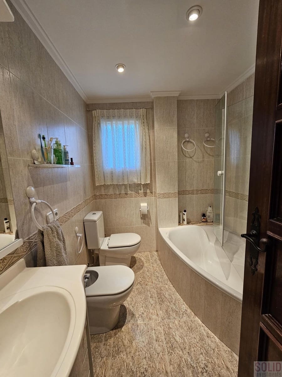 9 sypialnia Willa na sprzedaż w Vilamarxant / Villamarchante z basenem garażem - 560 000 € (Ref: 8183609)