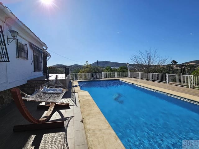 9 bedroom Villa for sale in Vilamarxant / Villamarchante with pool garage - € 560,000 (Ref: 8183609)