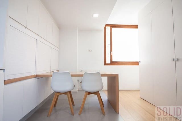 4 soveværelse Lejlighed til salg i Exposicio, Valencia by - € 1.300.000 (Ref: 8327262)