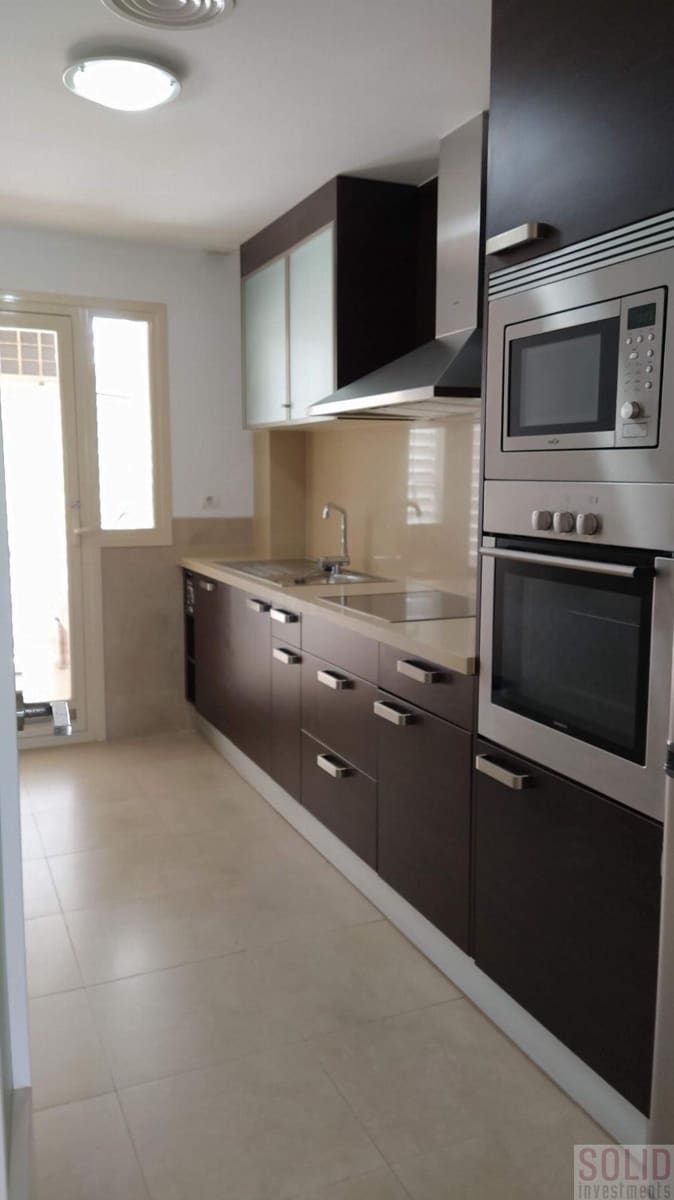   2 soveværelse   ferieLejlighed i Arenal   med   swimmingpool  garage  - € 1.200 (Ref: 8376387)