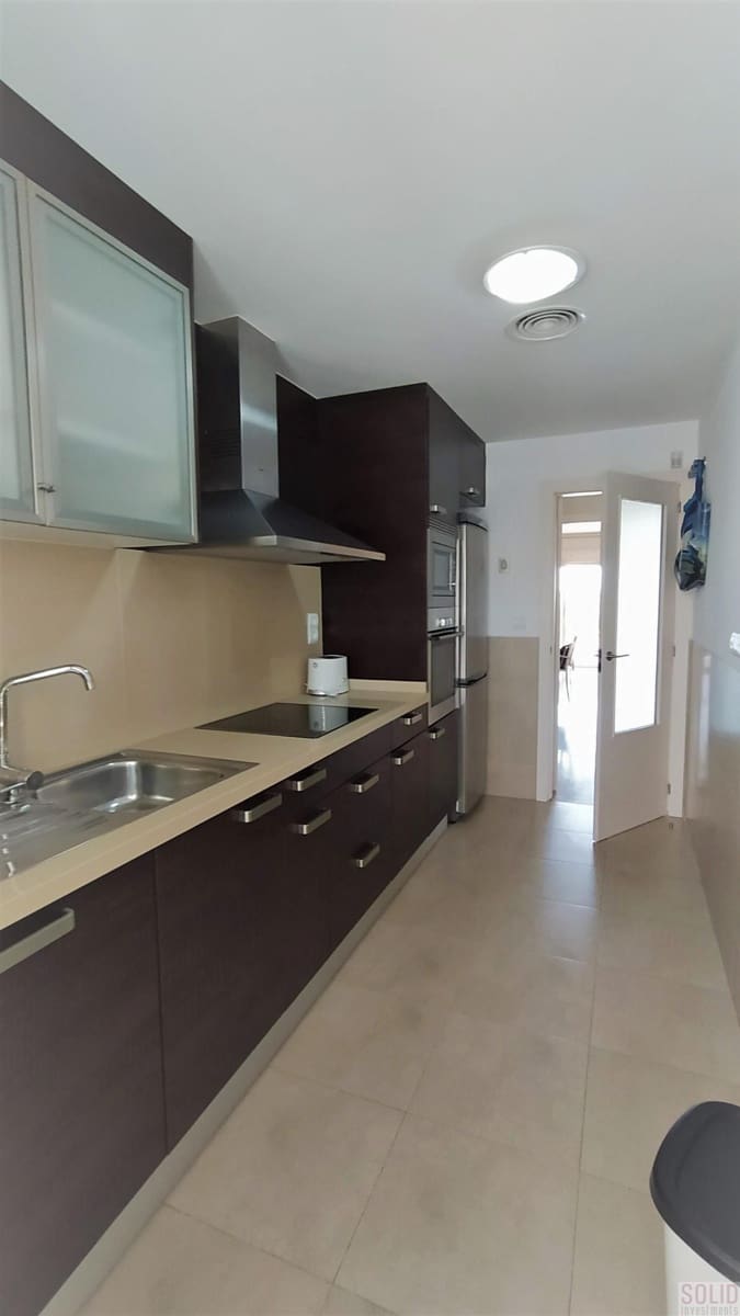   2 soveværelse   ferieLejlighed i Arenal   med   swimmingpool  garage  - € 1.200 (Ref: 8376387)