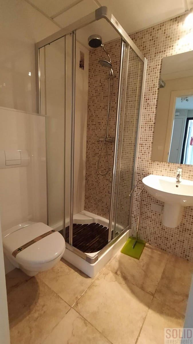   2 soveværelse   ferieLejlighed i Arenal   med   swimmingpool  garage  - € 1.200 (Ref: 8376387)