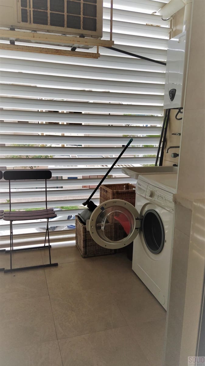   2 soveværelse   ferieLejlighed i Arenal   med   swimmingpool  garage  - € 1.200 (Ref: 8376387)