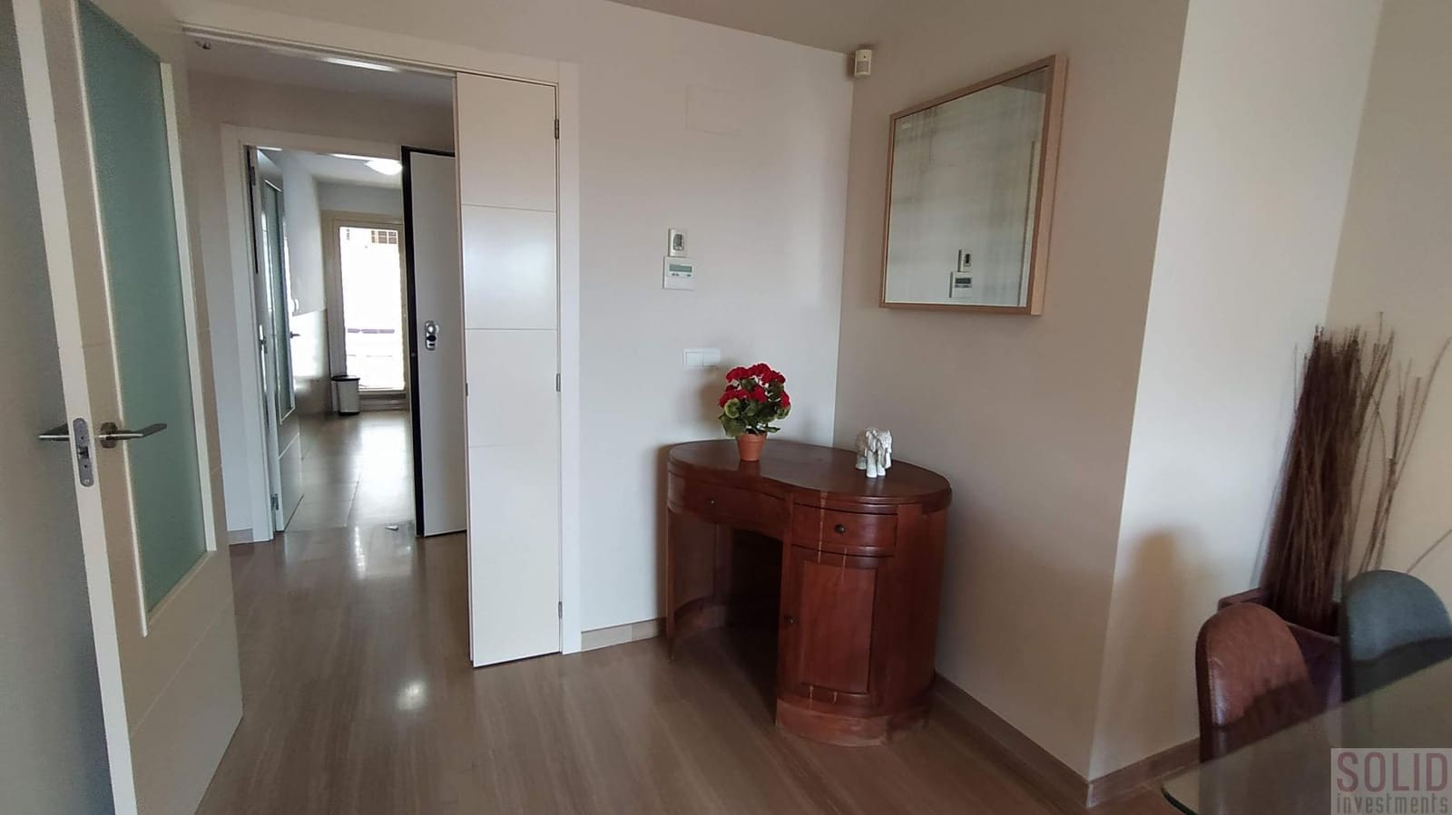   2 soveværelse   ferieLejlighed i Arenal   med   swimmingpool  garage  - € 1.200 (Ref: 8376387)