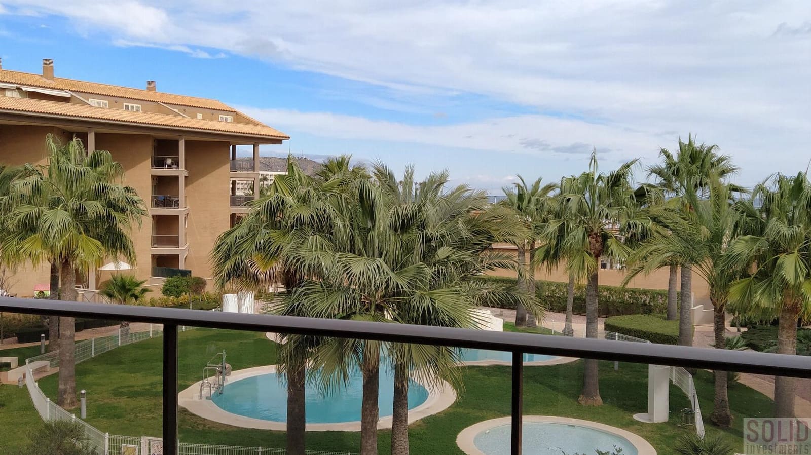   2 soveværelse   ferieLejlighed i Arenal   med   swimmingpool  garage  - € 1.200 (Ref: 8376387)