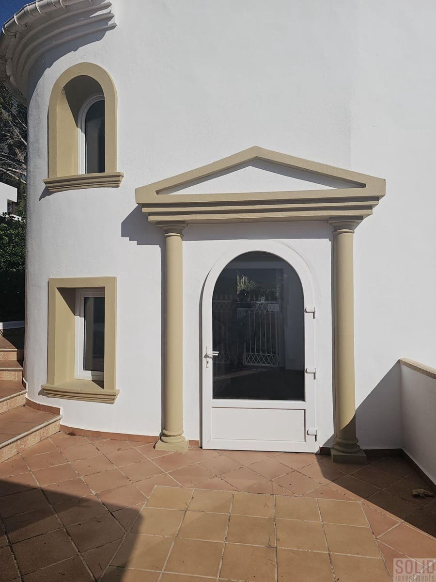 2 soveværelse Lejlighed til salg i Moraira med swimmingpool garage - € 741.000 (Ref: 8567796)