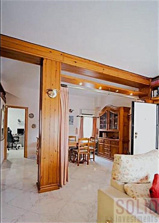 14 soverom Villa til salgs i Rocafort med garasje - € 1 650 000 (Ref: 8598742)