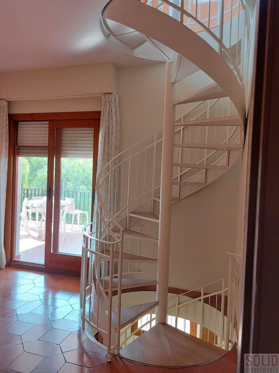 14 soverom Villa til salgs i Rocafort med garasje - € 1 650 000 (Ref: 8598742)