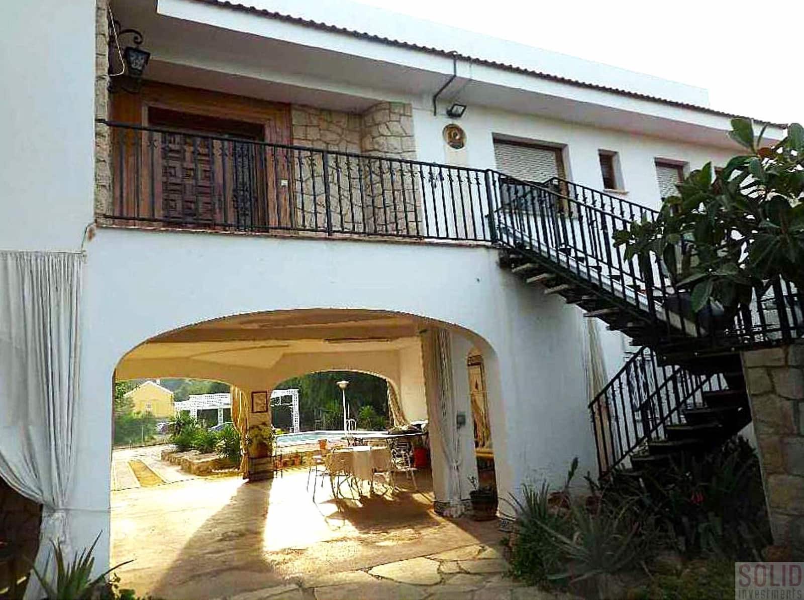 14 soverom Villa til salgs i Rocafort med garasje - € 1 650 000 (Ref: 8598742)