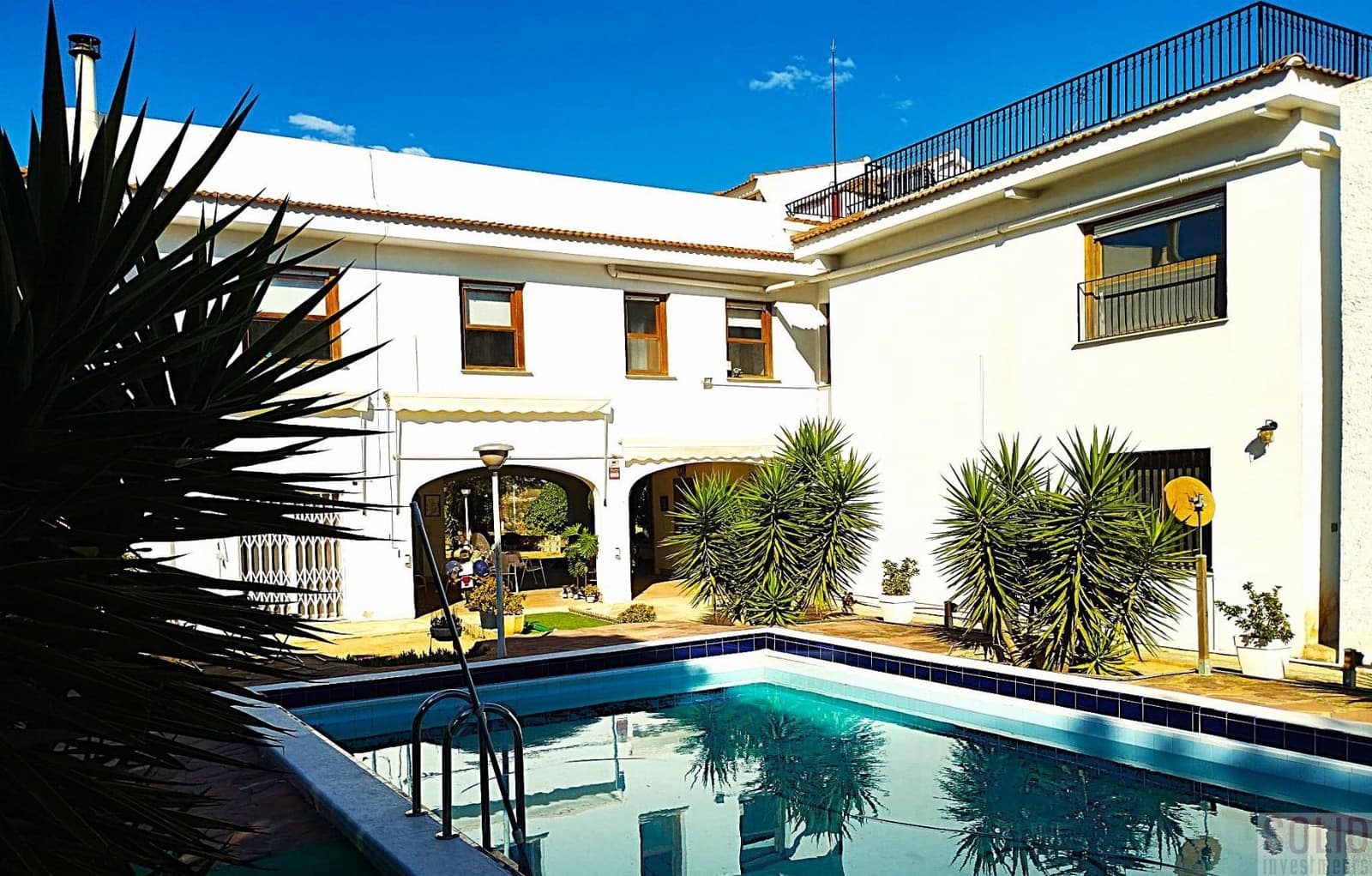 14 soverom Villa til salgs i Rocafort med garasje - € 1 650 000 (Ref: 8598742)