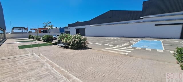 3 bedroom Commercial for sale in Alfafar - € 6,500,000 (Ref: 8872837)