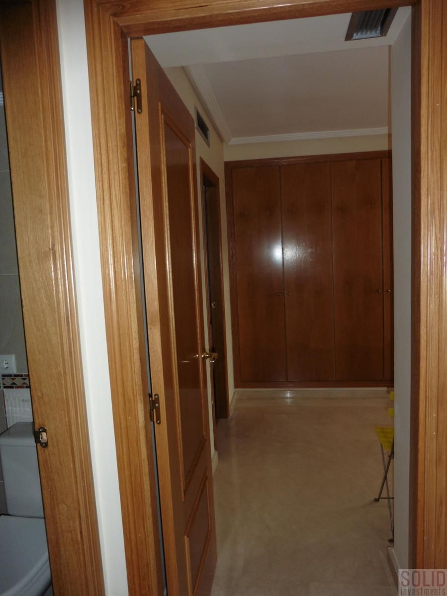 3 soverom Leilighet til salgs i Valencia by med svømmebasseng garasje - € 690 000 (Ref: 9031092)